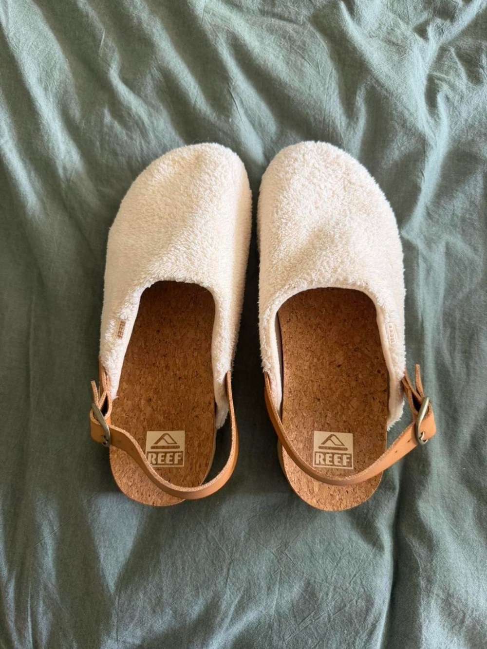 Reef Cream Terry Cloth Slingback Slides with Tan Strap - Picture 3 of 7